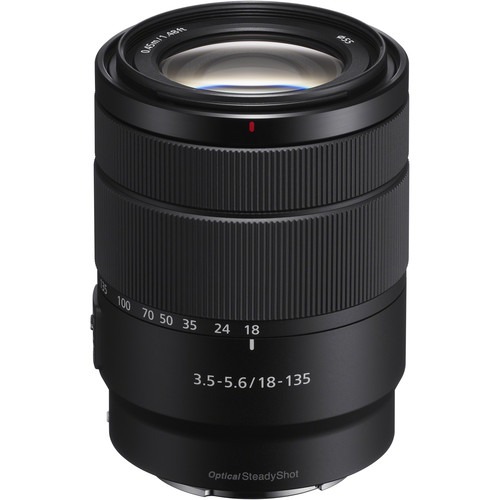 E 18-135mm F3.5-5.6 OSS