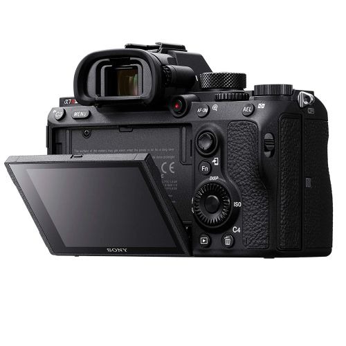 Alfa 7 III with 35 mm full-frame image sensor