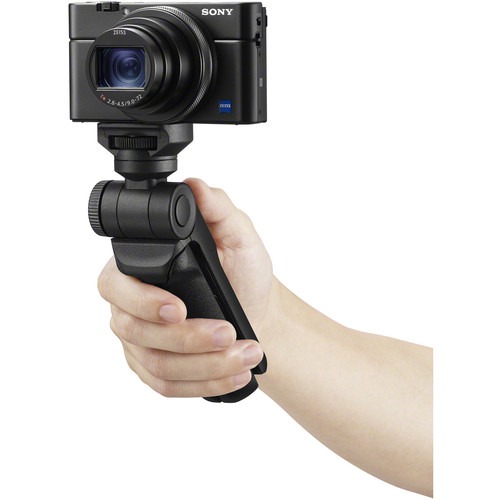 Shooting Grip With Wireless Remote Commander